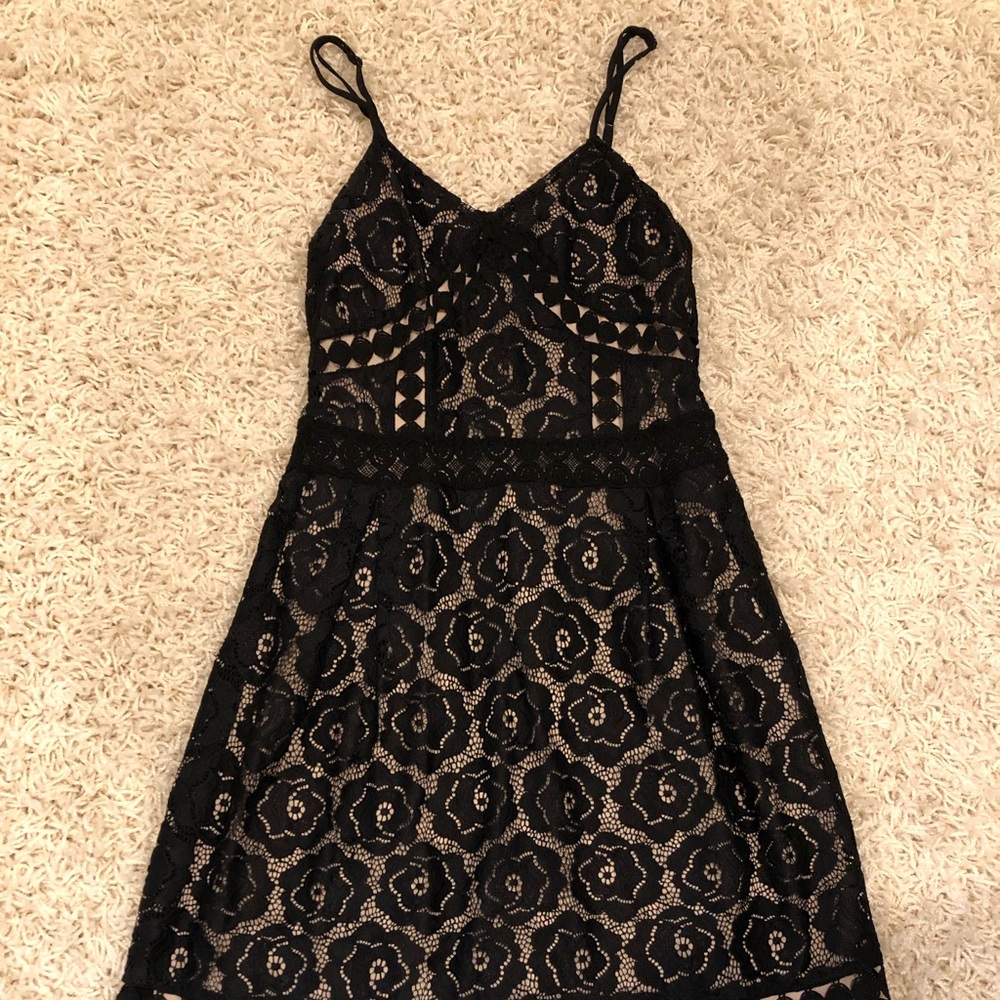 Black lace dress